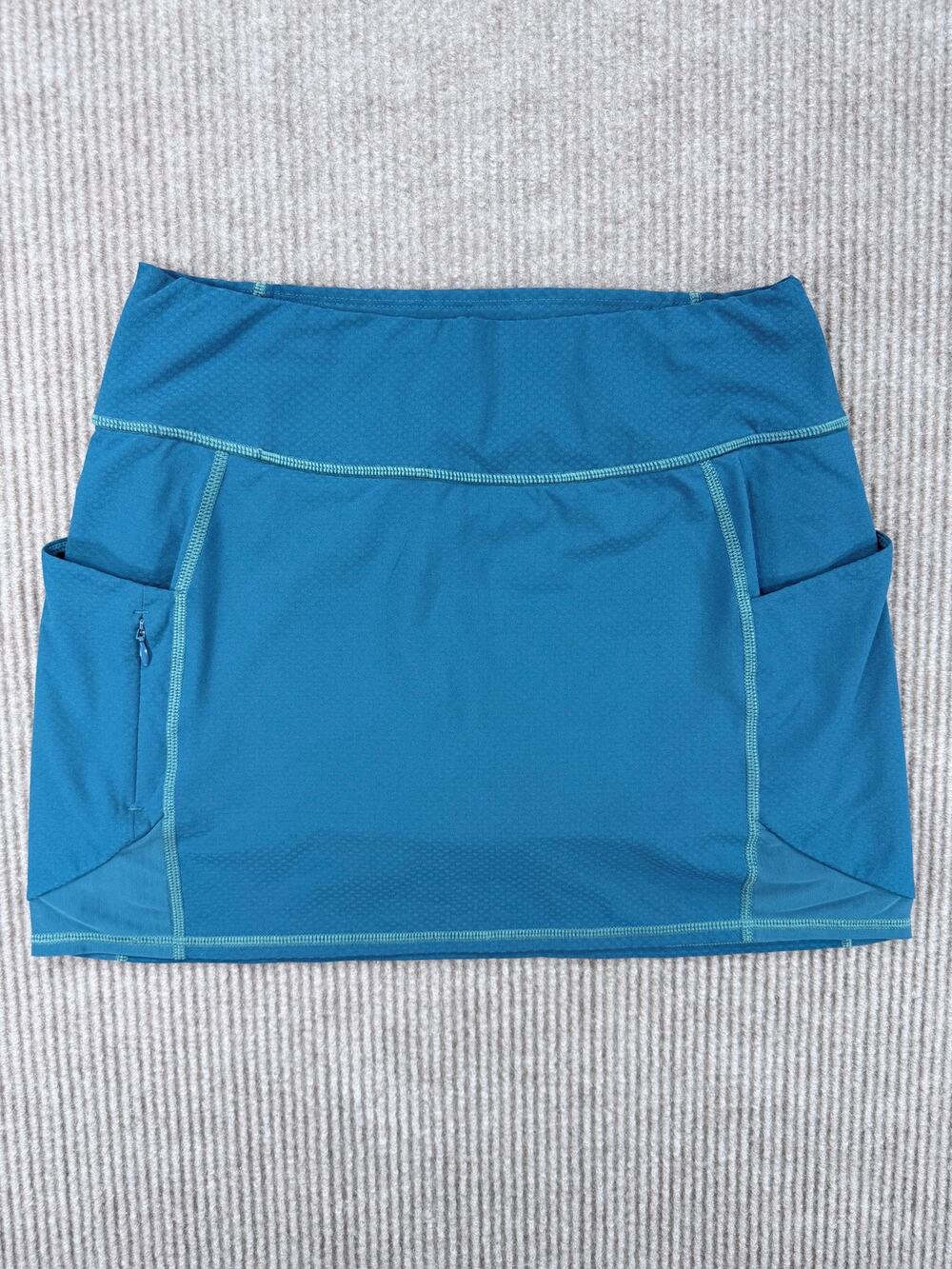 Athleta Coastal Teal Dobby Action Skort 14.5" Built-In Shorts Size XS 405604